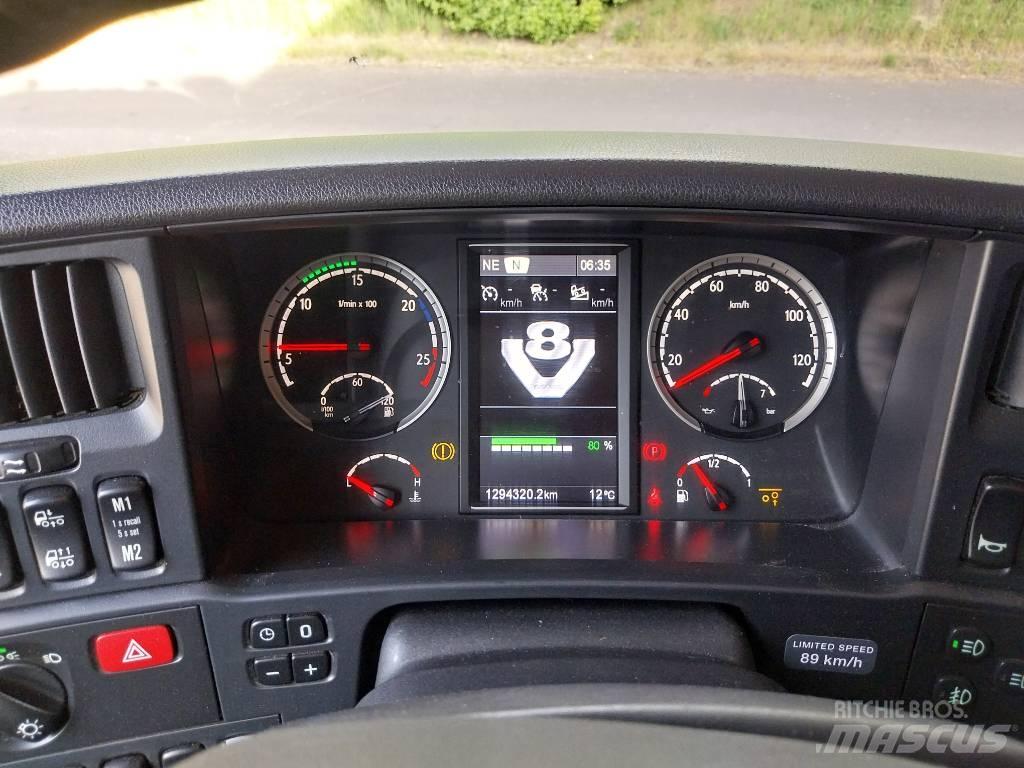Scania R 520 Тягачі