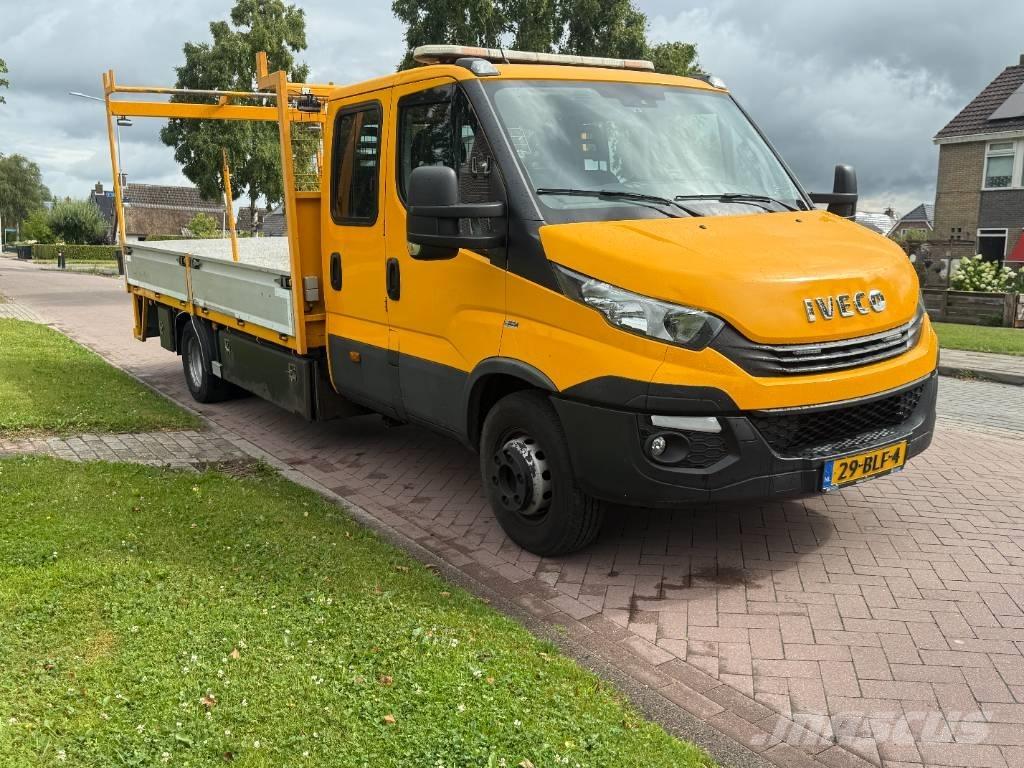 Iveco Daily Пікапи / Бічне розвантаження