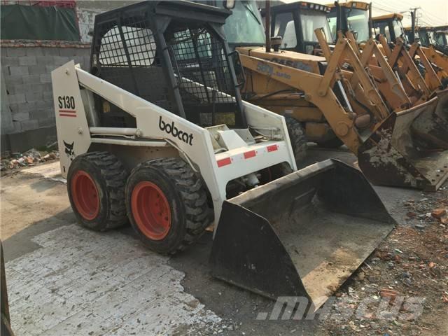 Bobcat S 130 Міні-навантажувачі