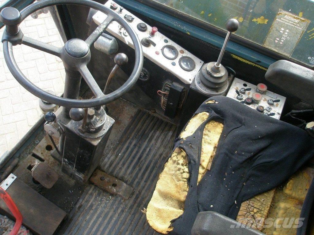 Sennebogen S611M автокрани