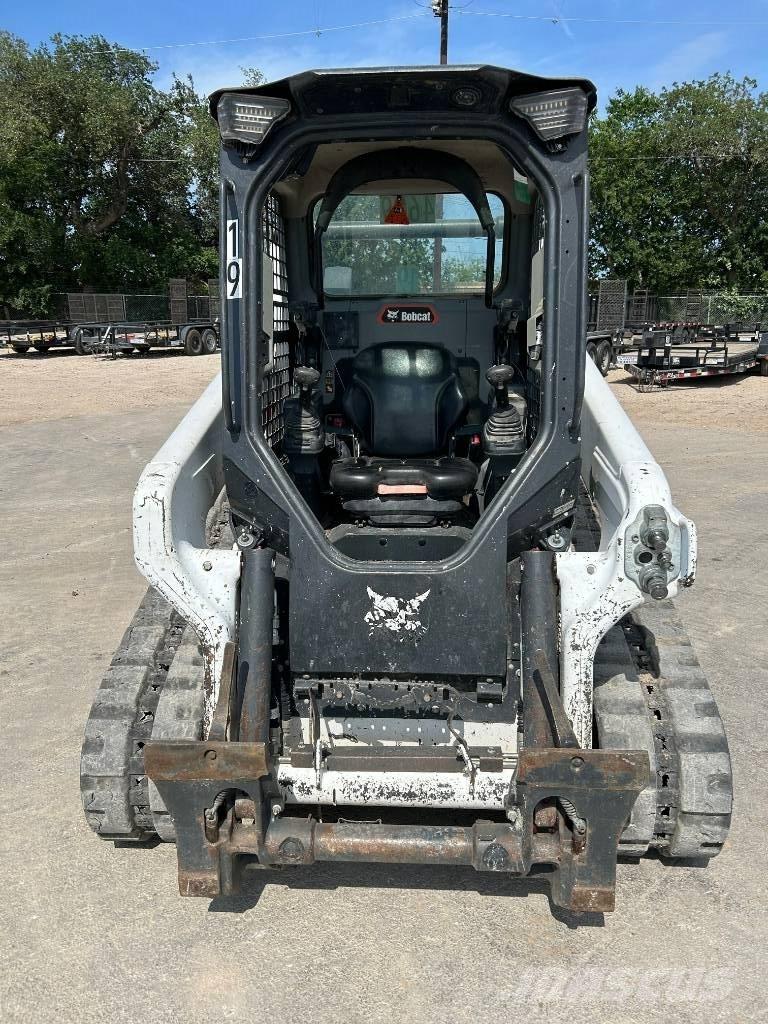 Bobcat T64 Міні-навантажувачі