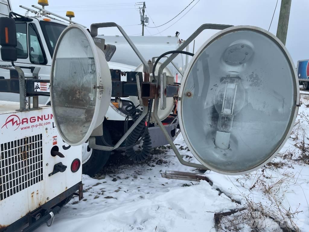 Magnum MLT 4060 K MH Освітлювальні вежі