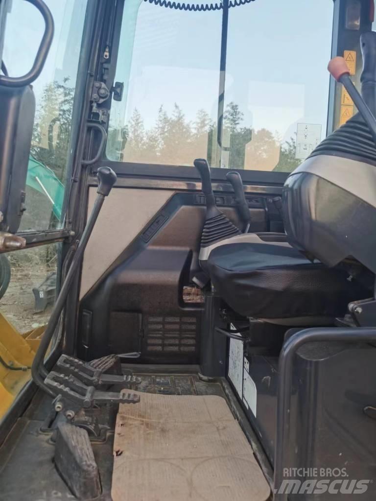 Komatsu PC 56 Міні-екскаватори < 7т