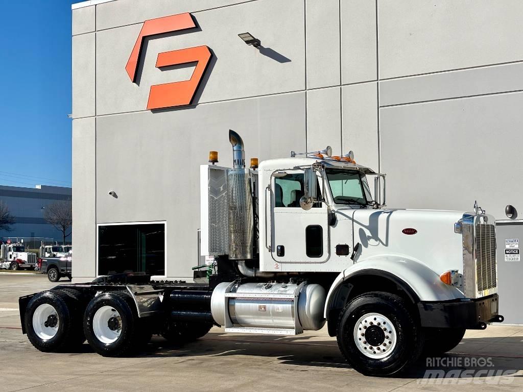 Peterbilt 367 Тягачі