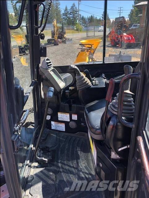 Hitachi ZX 50 U Міні-екскаватори < 7т