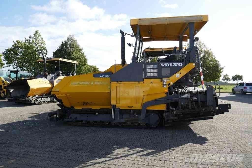 Volvo ABG 7820 Асфальтовкладачі