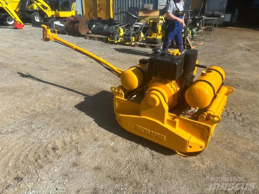 Bomag BW 75 S Котки тротуарні