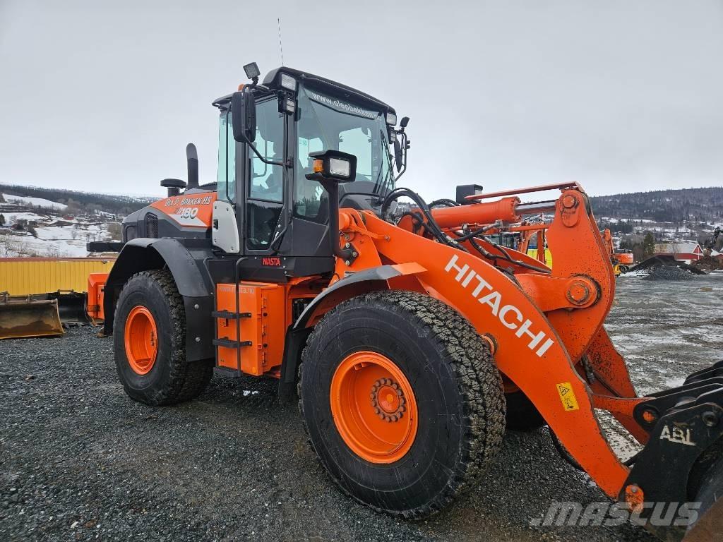 Hitachi ZW 180-6 Фронтальні навантажувачі