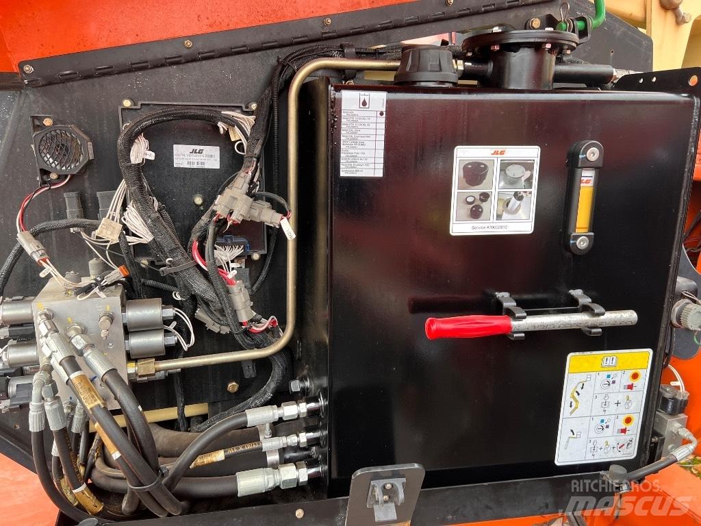 JLG 340 AJ Колінчаті підйомники