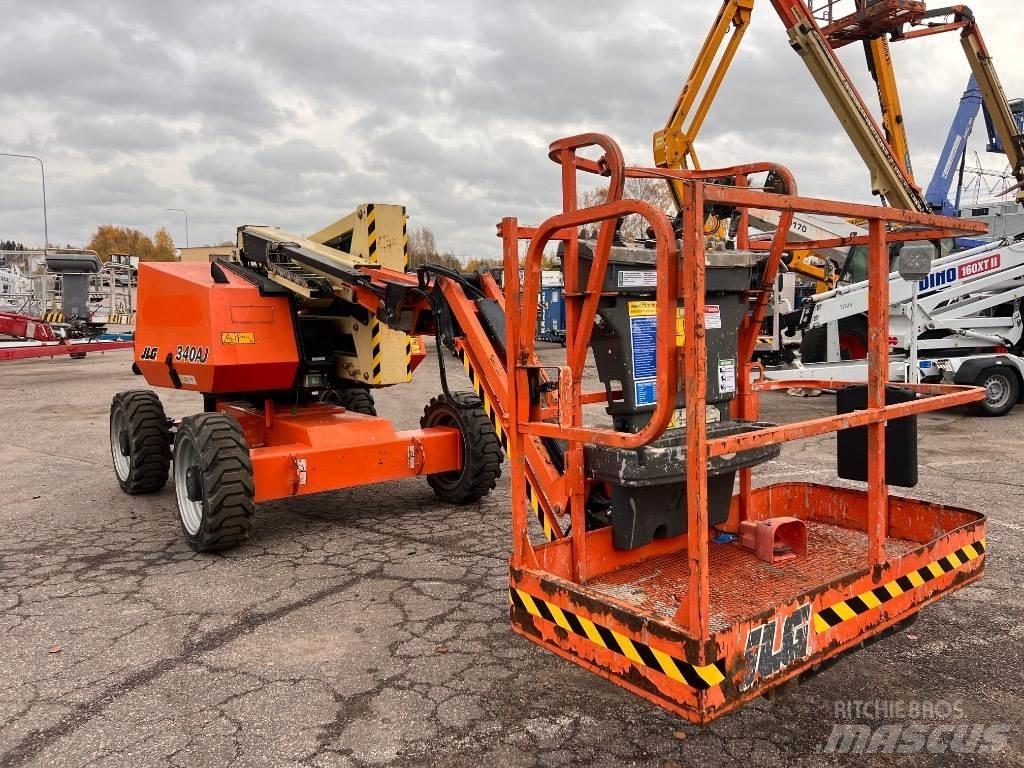 JLG 340 AJ Колінчаті підйомники