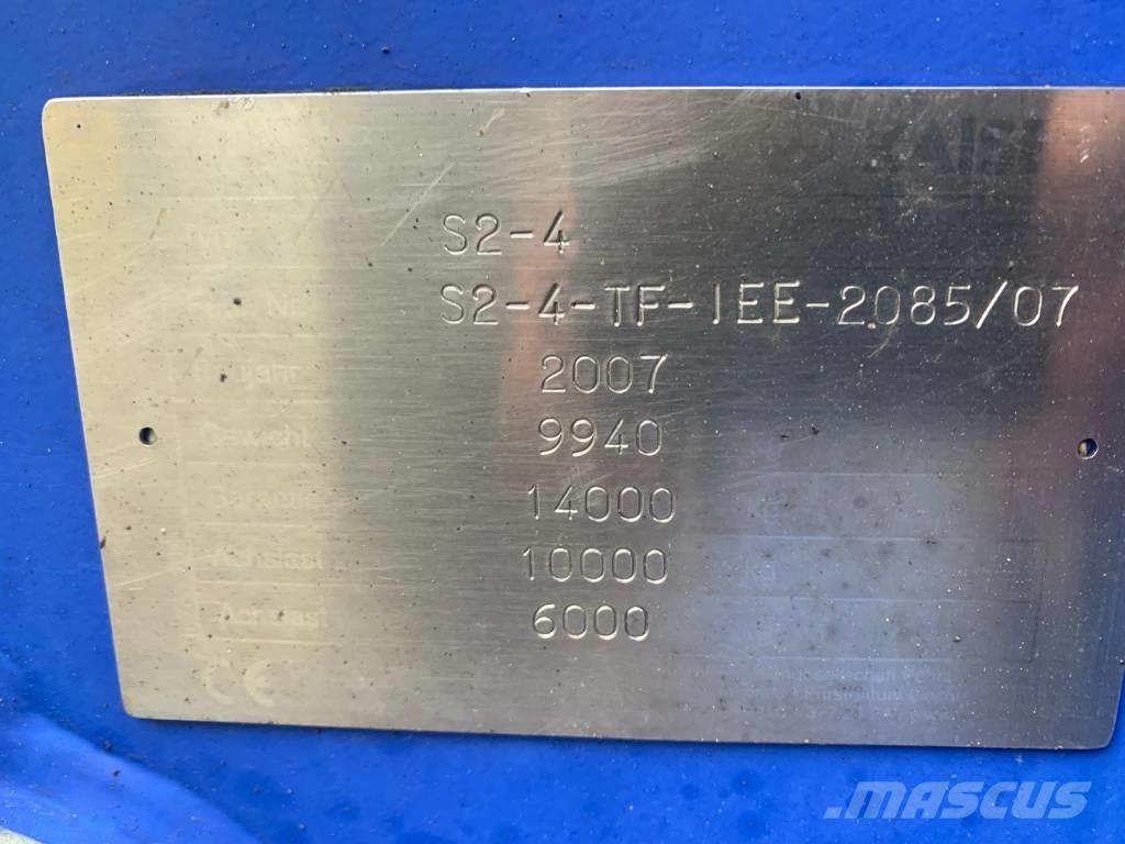 Kaiser S2-4 Колісні екскаватори