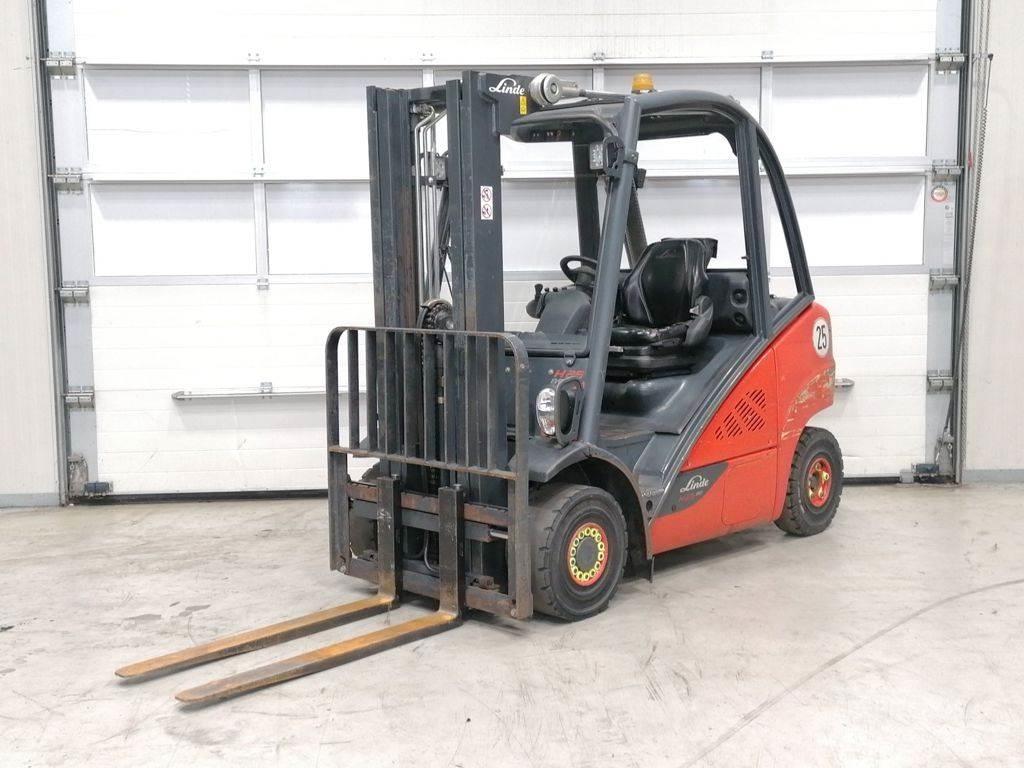 Linde H25D-02 Дизельні навантажувачі