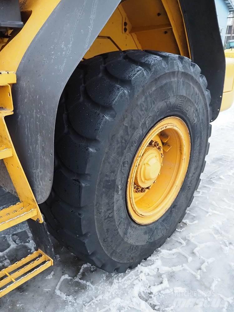 Volvo L 90 F Фронтальні навантажувачі