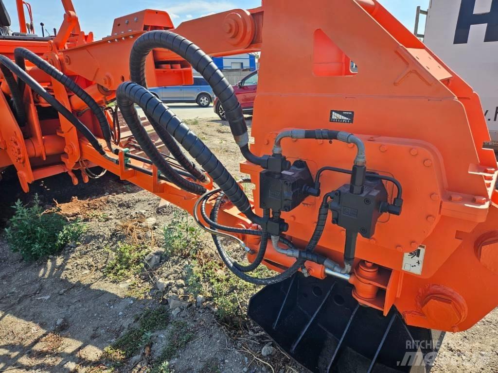 Ditch Witch HT 150 Канавокопачі
