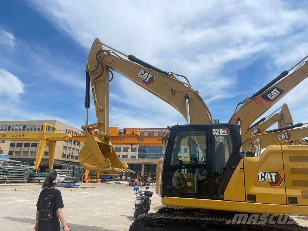 CAT 320GC Гусеничні екскаватори