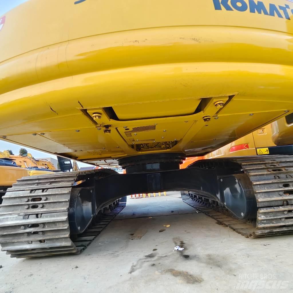 Komatsu PC 200-7 Гусеничні екскаватори
