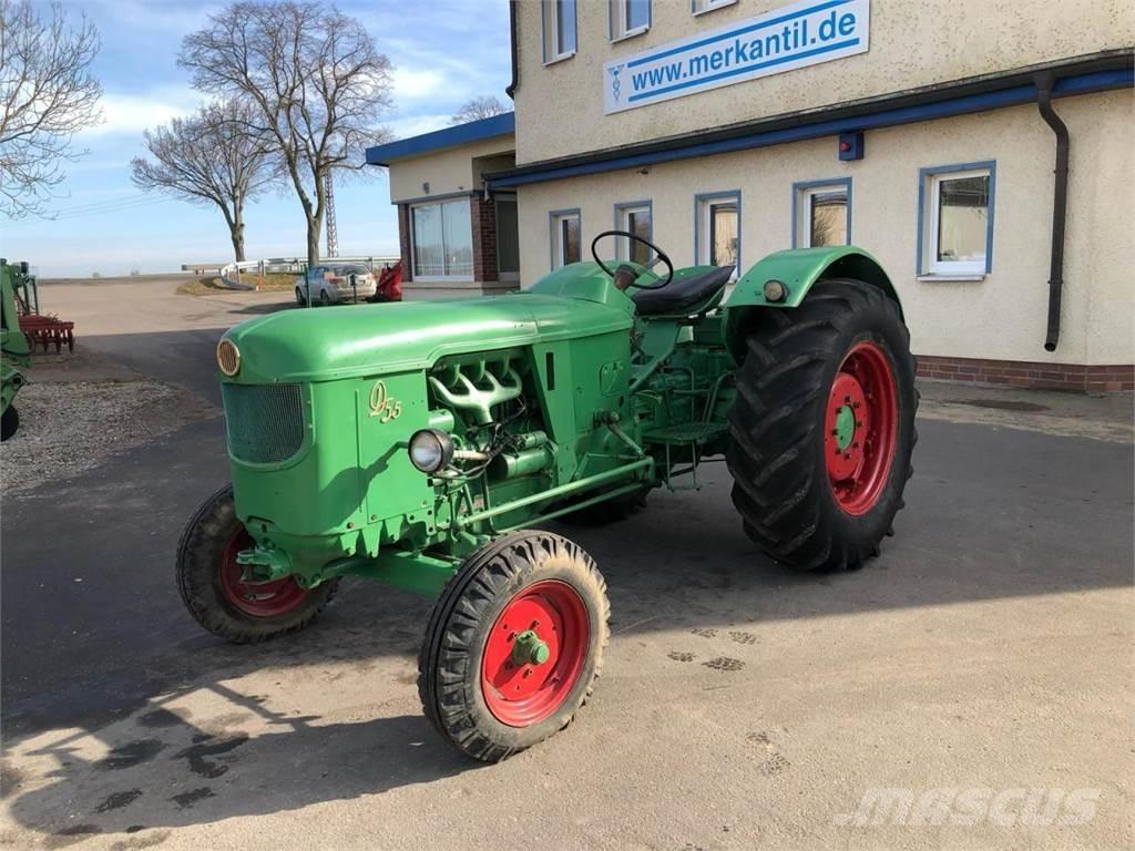 Deutz-Fahr D 55 Трактори