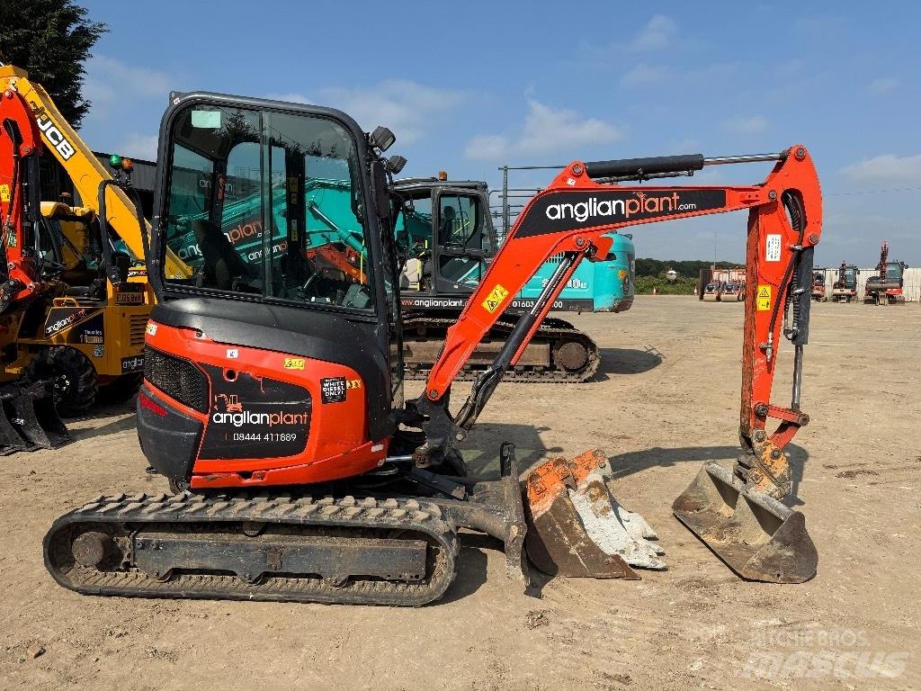 Kubota U 27-4 Міні-екскаватори < 7т
