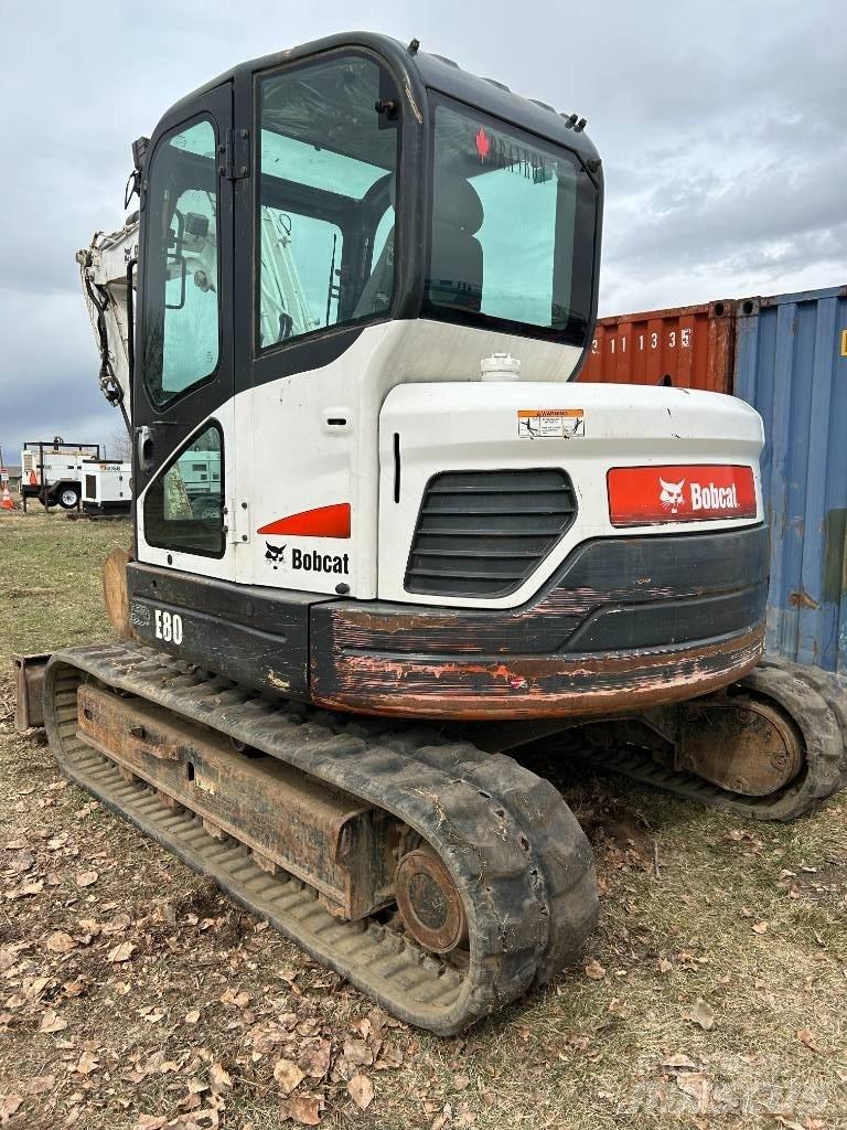 Bobcat E 80 Гусеничні екскаватори