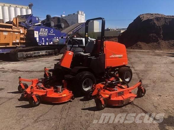 Jacobsen R311T Самохідні газонокосарки