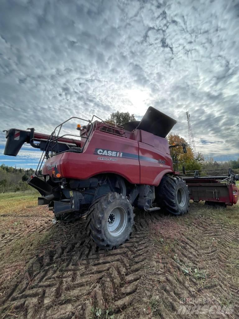 CASE AF 5140 Зернозбиральні комбайни