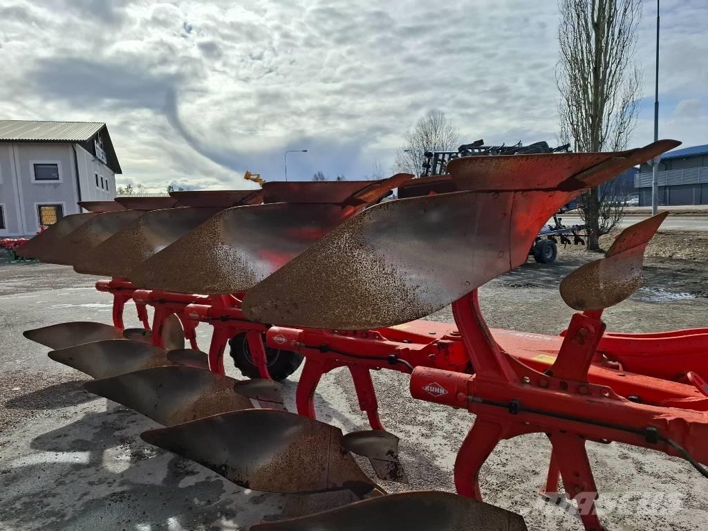 Kuhn Vari-Master 123 Реверсивні плуги