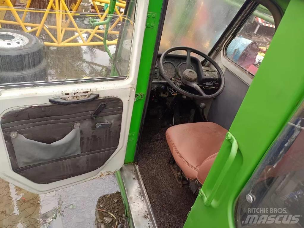 Kato NK 250 автокрани