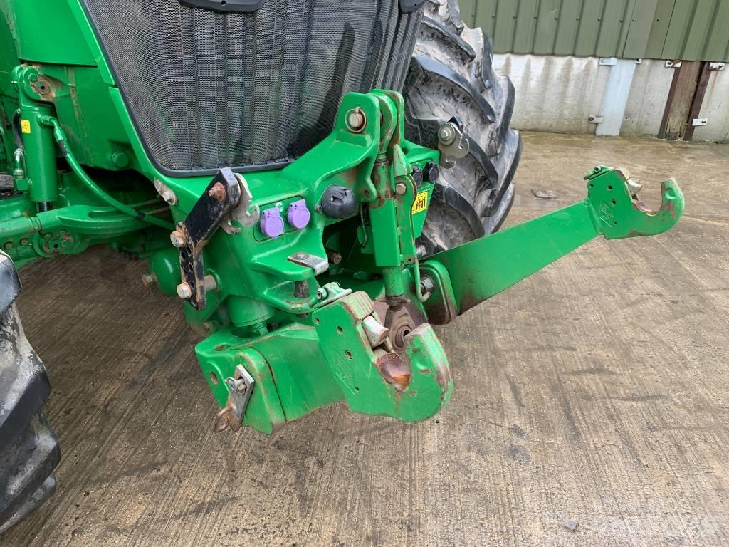 John Deere 7230 R Трактори