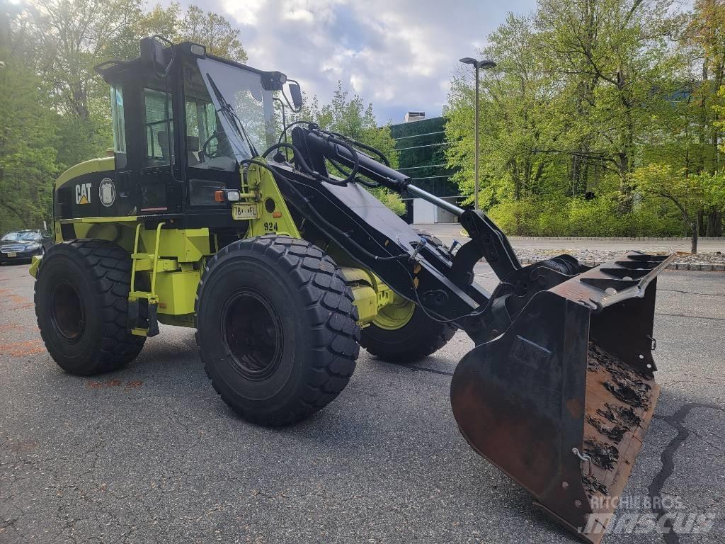 CAT 924 G Фронтальні навантажувачі