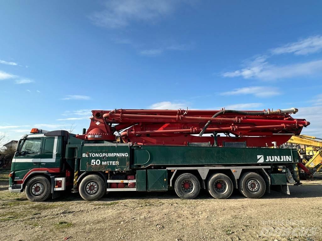 Volvo FM 480 Бетононасоси