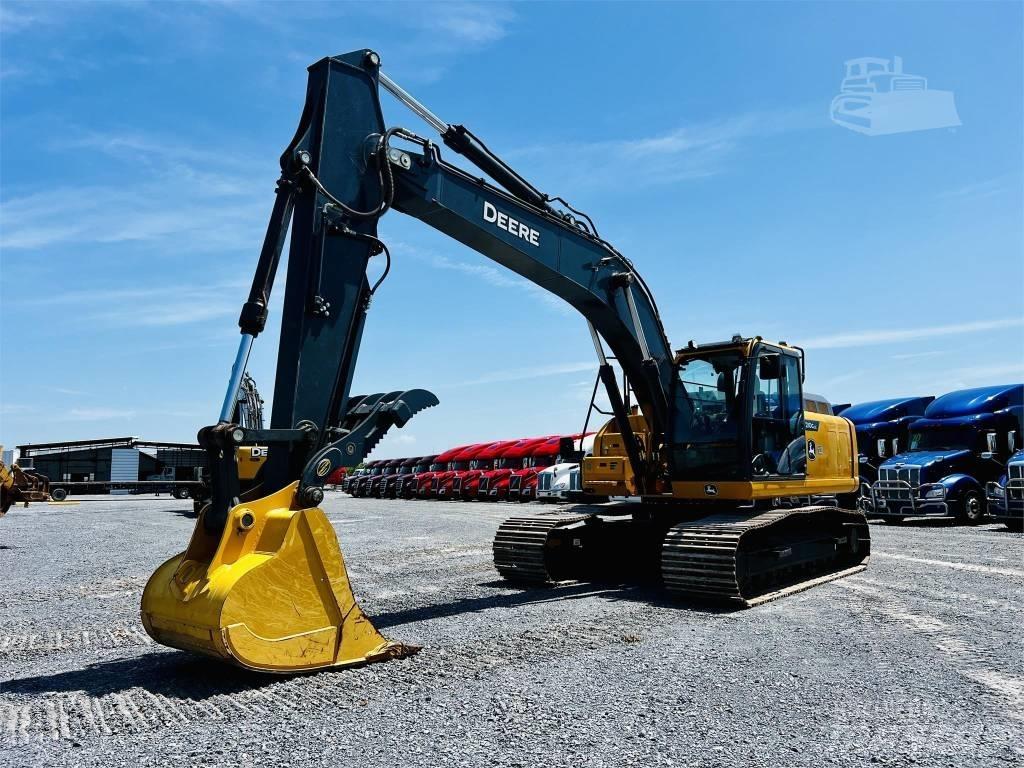 DEERE 210G LC Гусеничні екскаватори