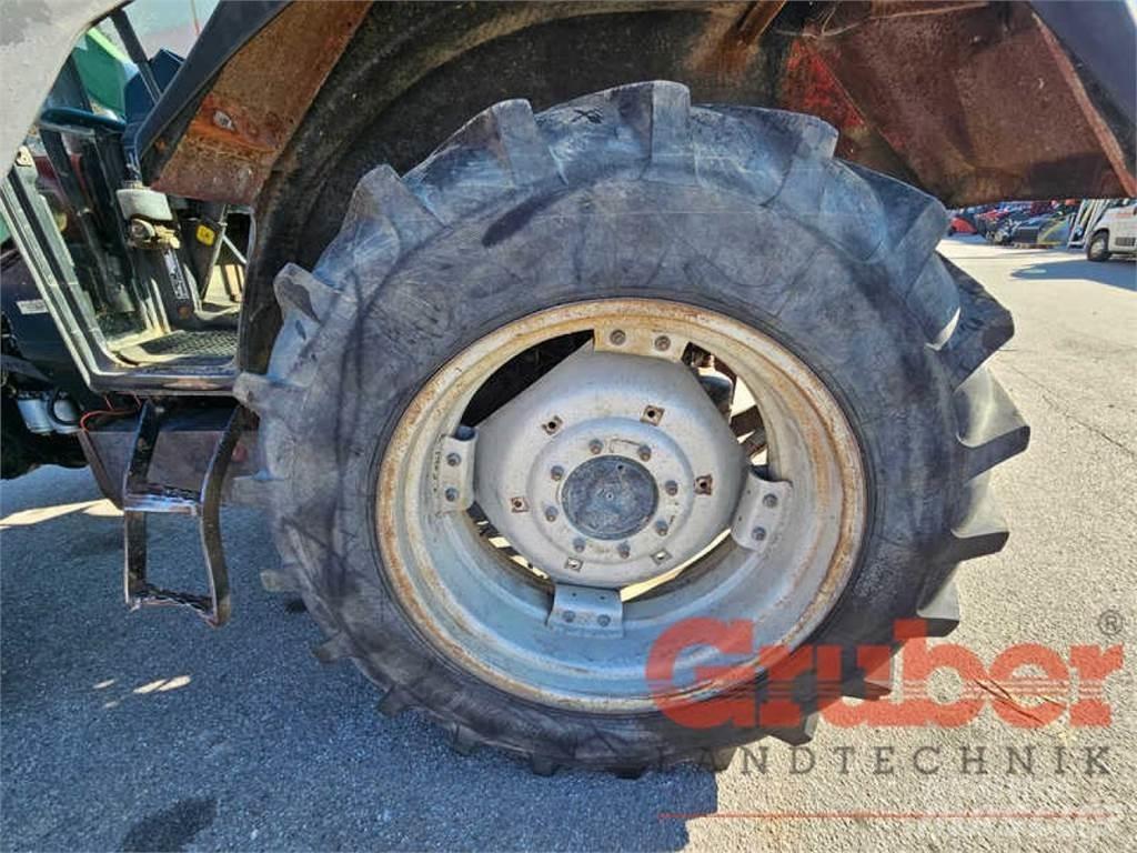Case IH 844 XL Трактори