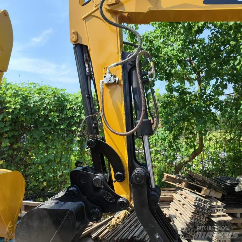 CAT 306 Гусеничні екскаватори