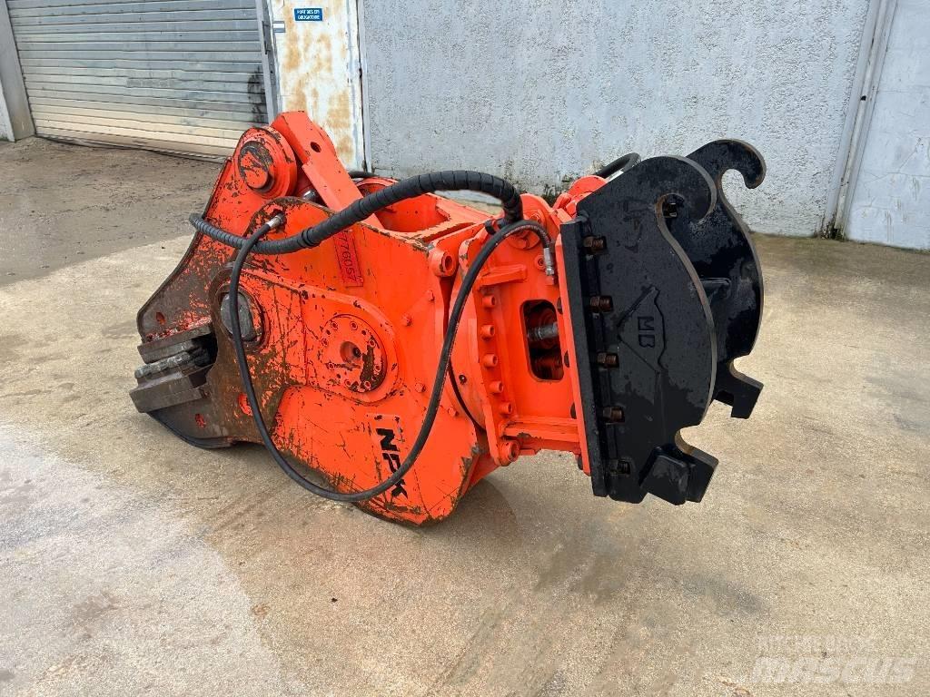 NPK V 160 R Різаки