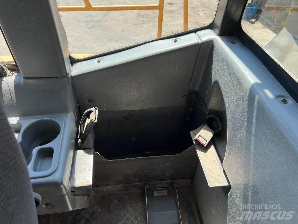 Volvo A40D Зчленовані самоскиди