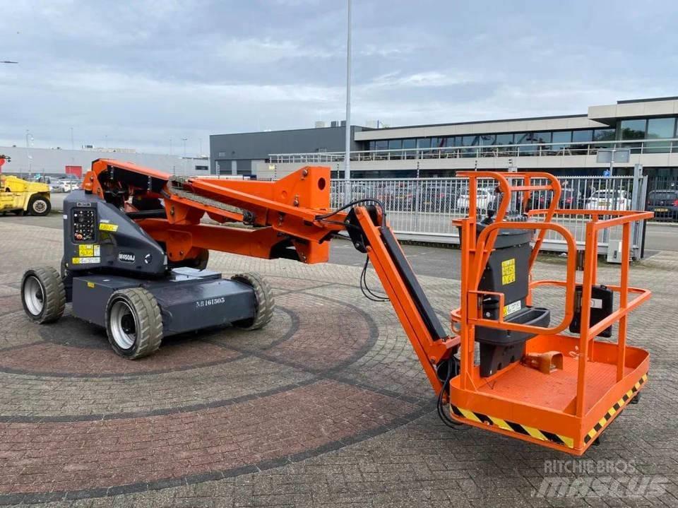 JLG M 450 AJ Колінчаті підйомники