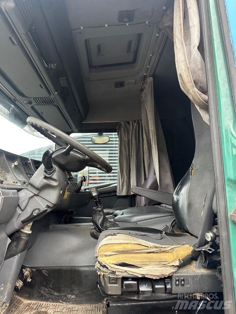 Scania 124 Вантажівки з гаковим підйомом