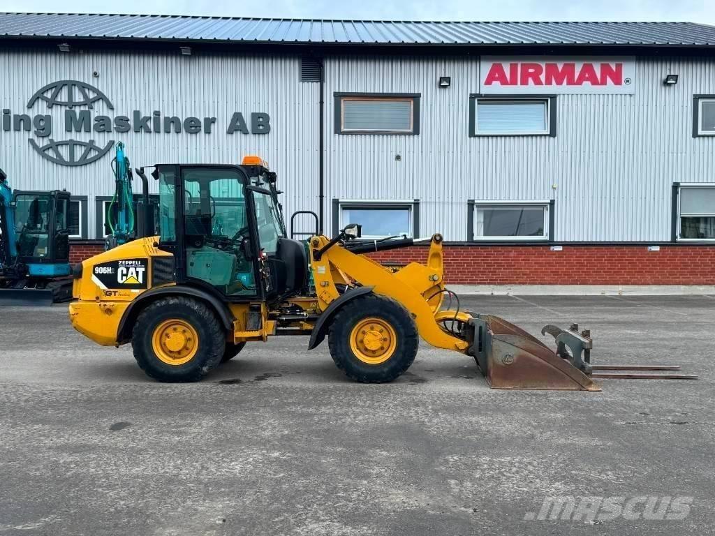 CAT 906 H Фронтальні навантажувачі