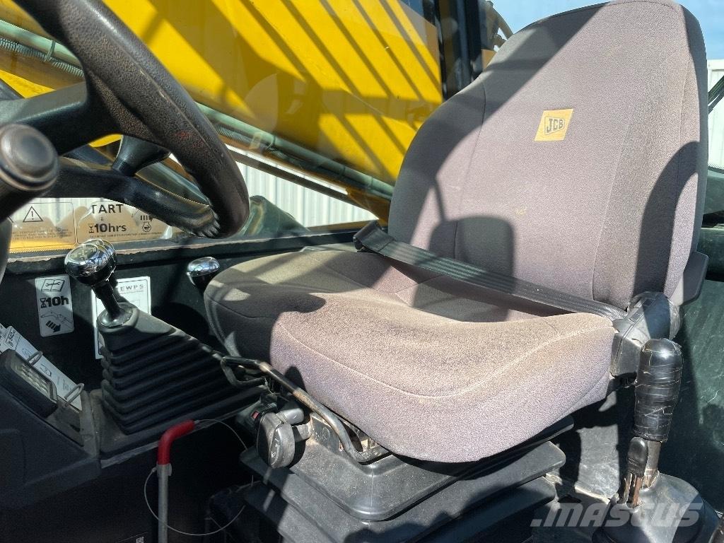JCB 540-140 Hi Viz Телескопічні навантажувачі