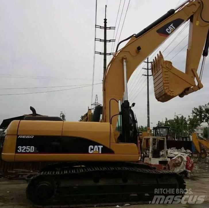 CAT 325DL Гусеничні екскаватори