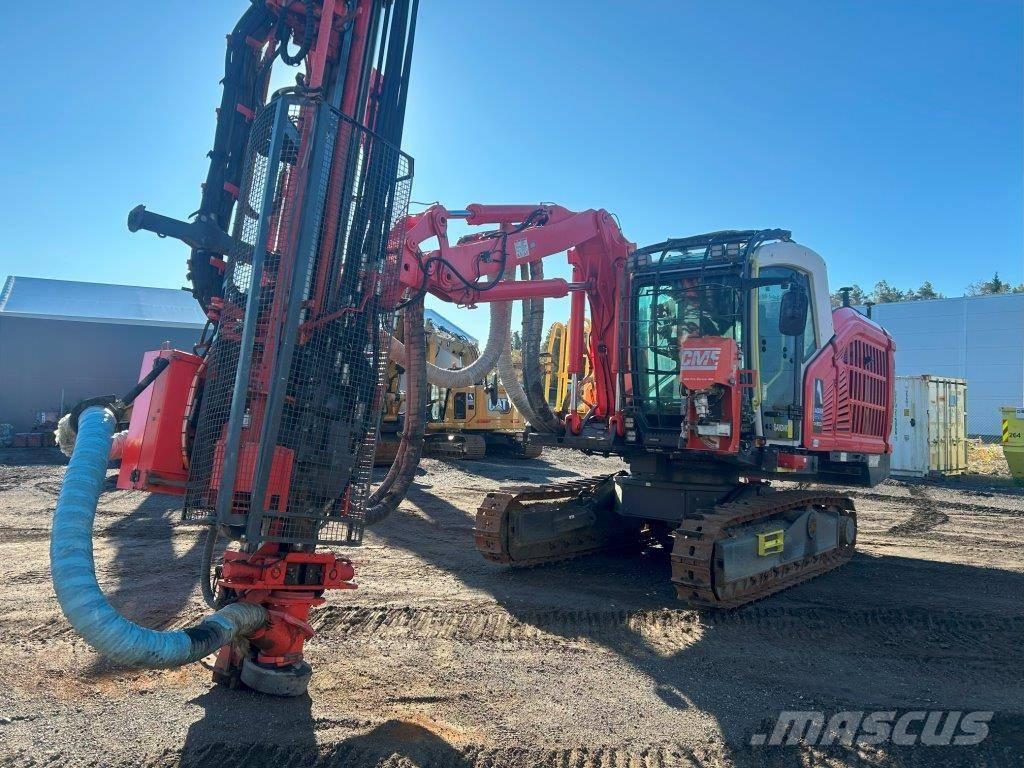 Sandvik DX 800I Свердлильні установки