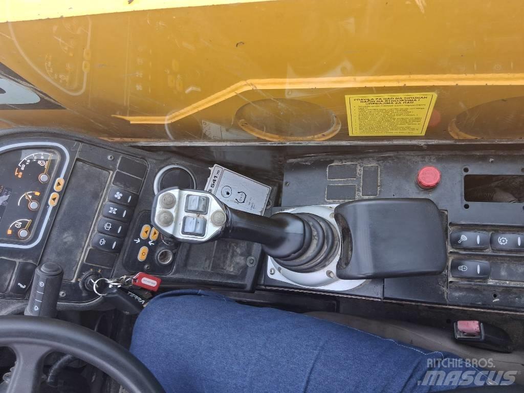 JCB 541-70 Agri Plus Телескопічний навантажувач