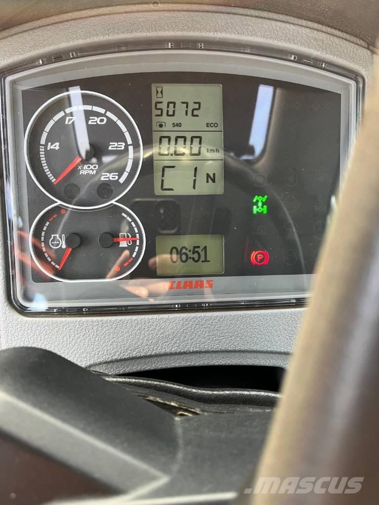 CLAAS Arion 640 CIS Трактори