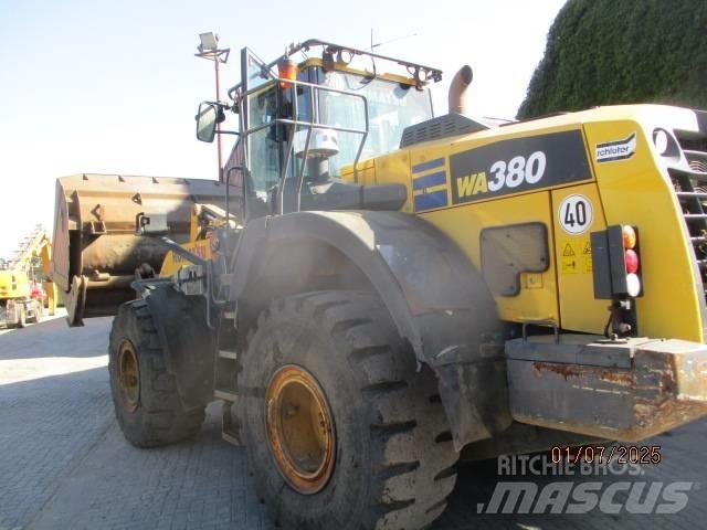 Komatsu WA 380 Фронтальні навантажувачі
