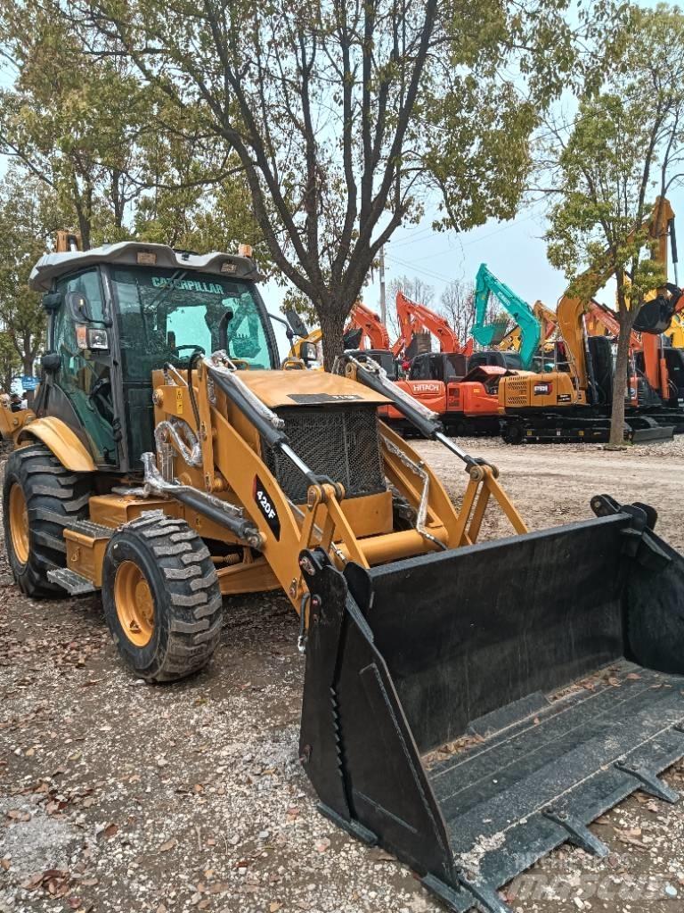 CAT 420F Фронтальні навантажувачі