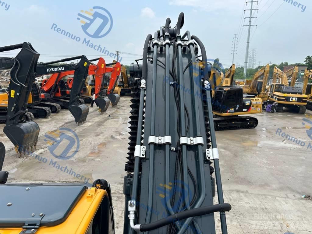 Hyundai R305LC-9T Гусеничні екскаватори