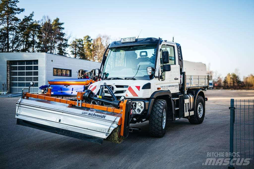 Unimog U 318 Прибиральні машини