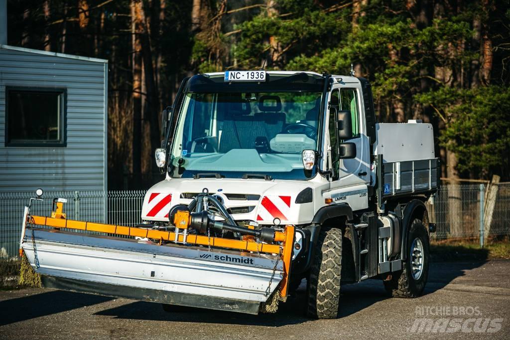 Unimog U 318 Прибиральні машини