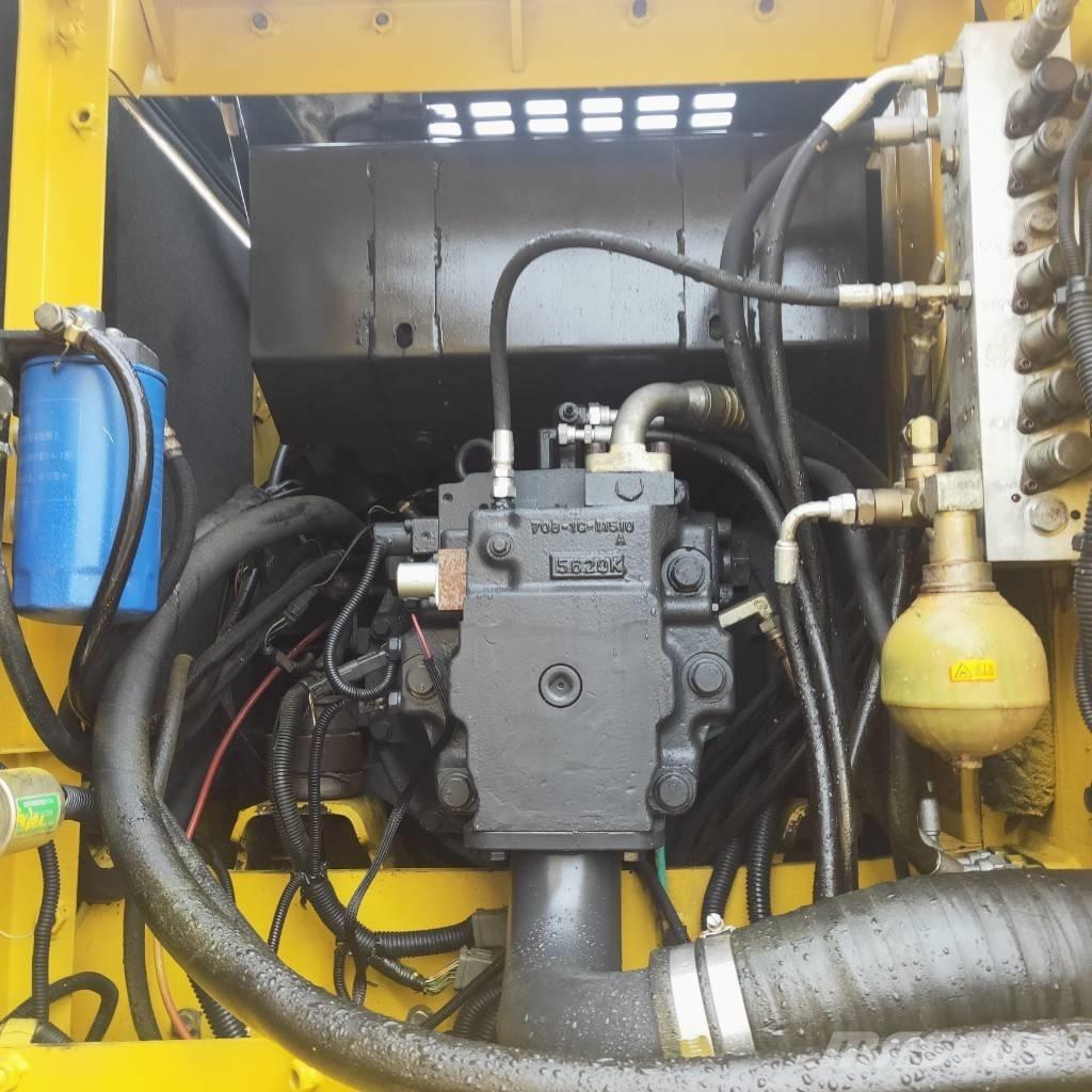 Komatsu PW160W-7 Колісні екскаватори