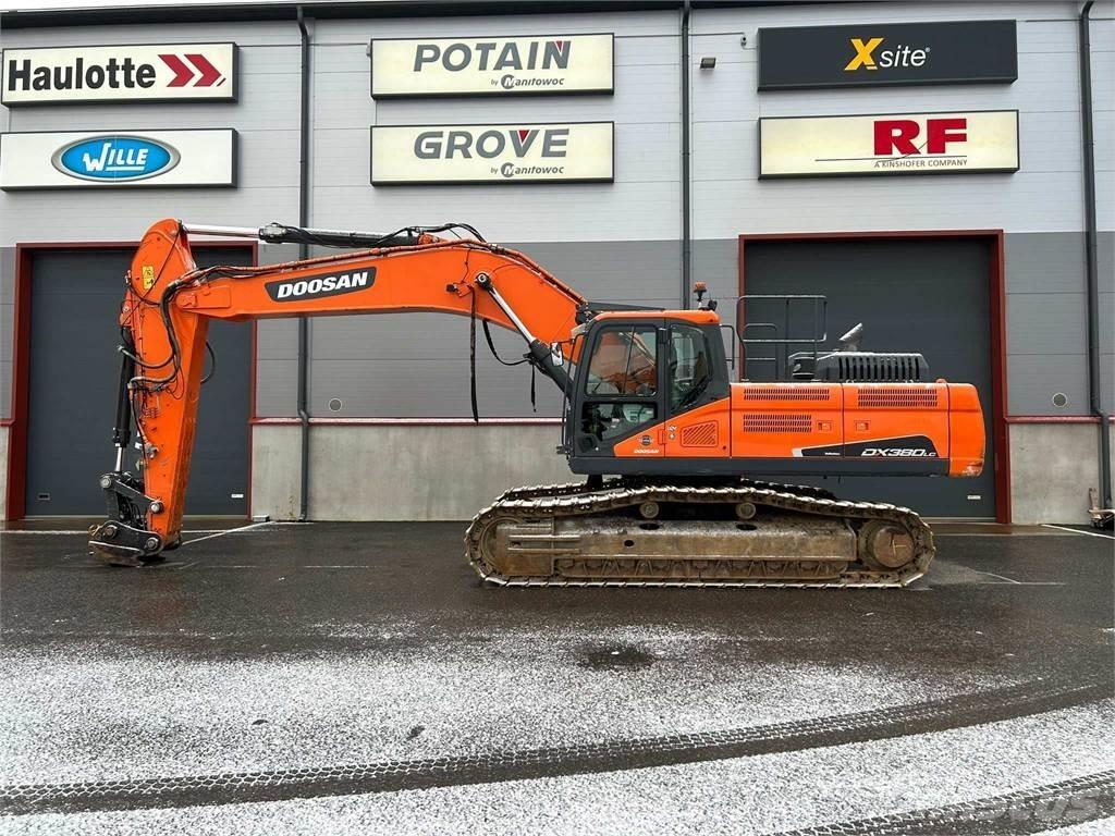 Doosan DX380LC-5 Гусеничні екскаватори